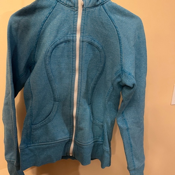 Vintage Lululemon Scuba Hoodie with stripes size 6 - Picture 1 of 3